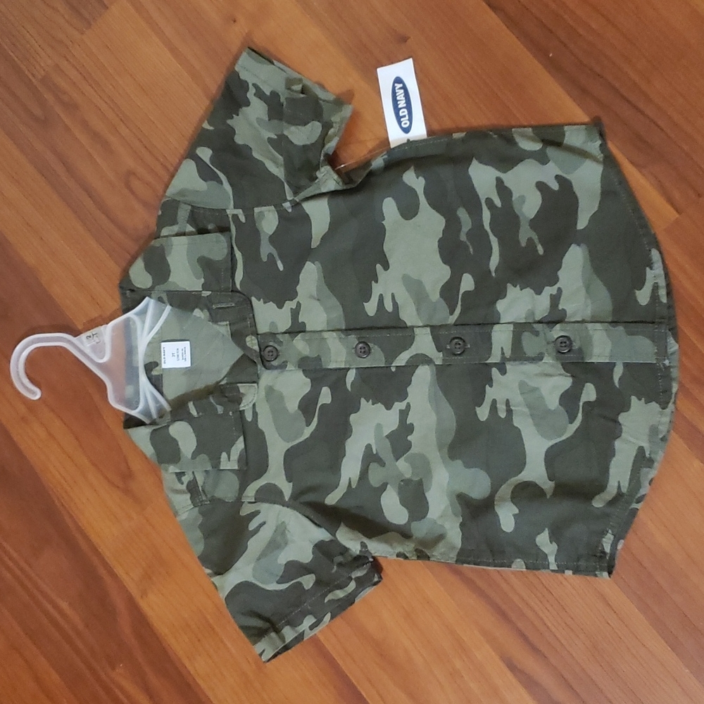 NWT 2T Old Navy Button Up
